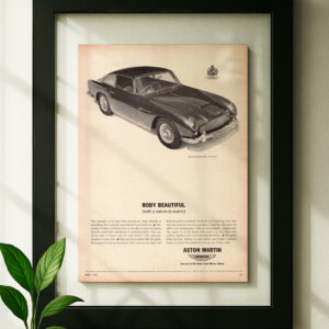 Aston Martin DB4